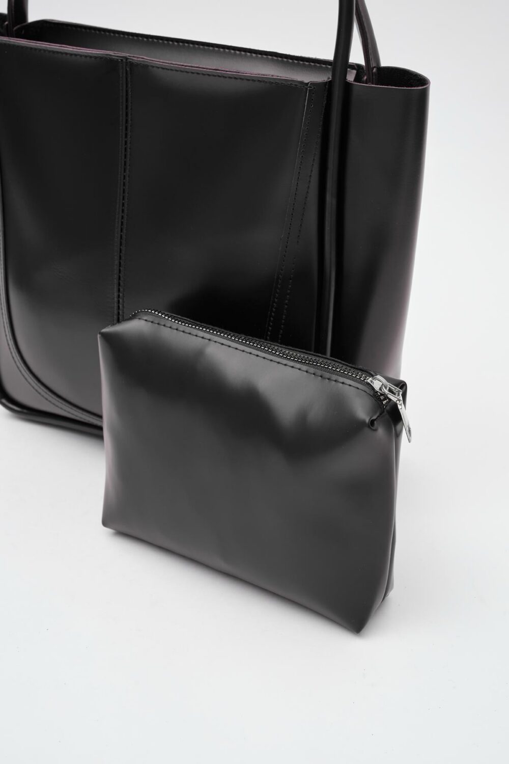 Moscow Large Noire+ Purse