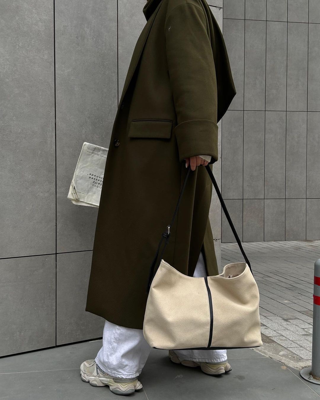 Agatha Beige