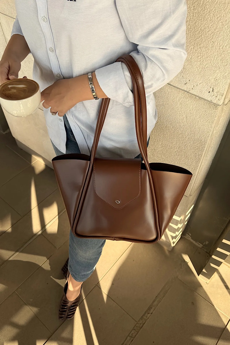 Petra Noisette + Purse