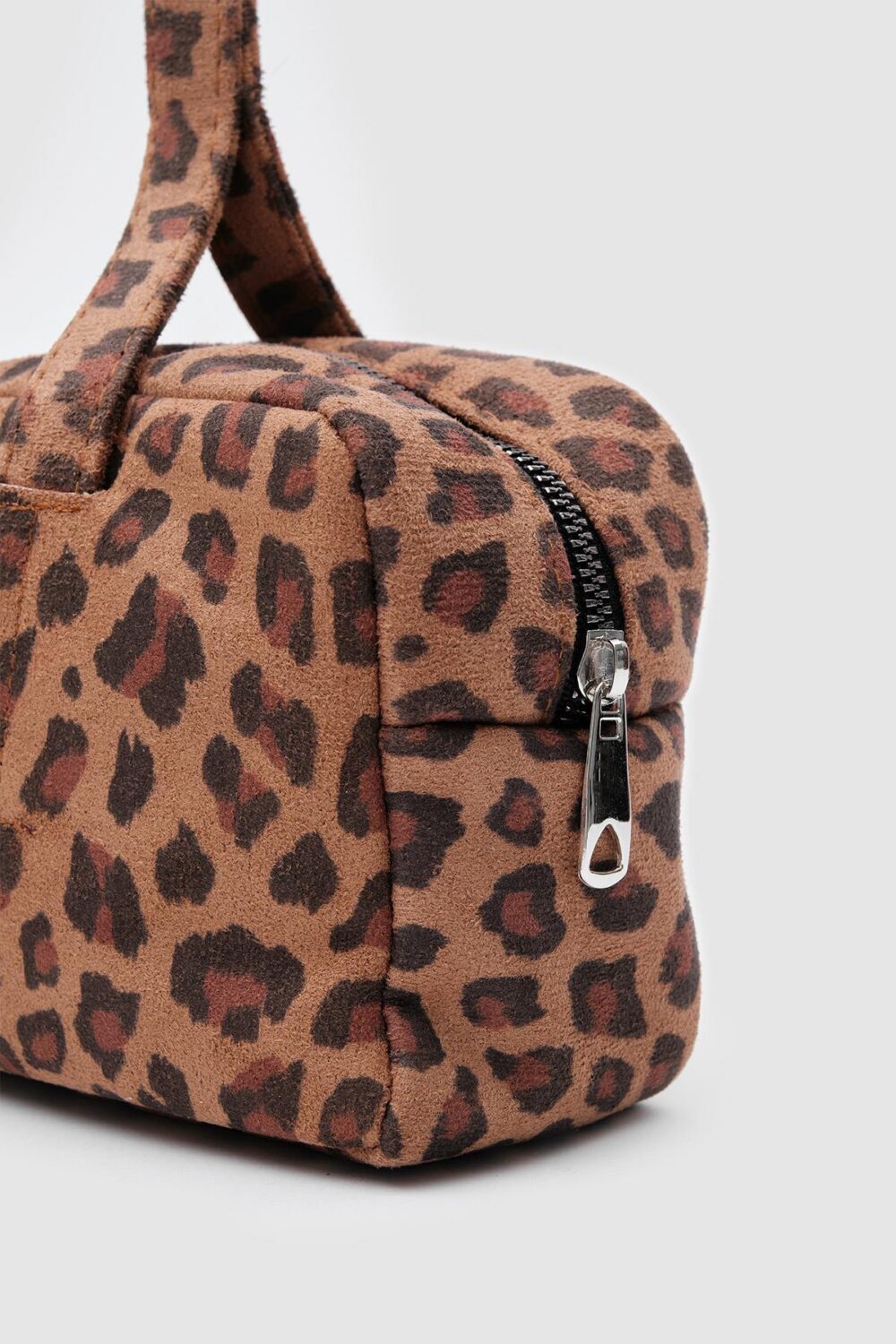 Chaos Leopard