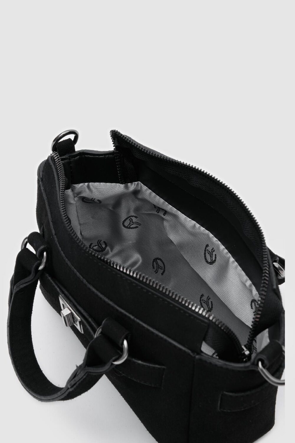 Buch Suede Black