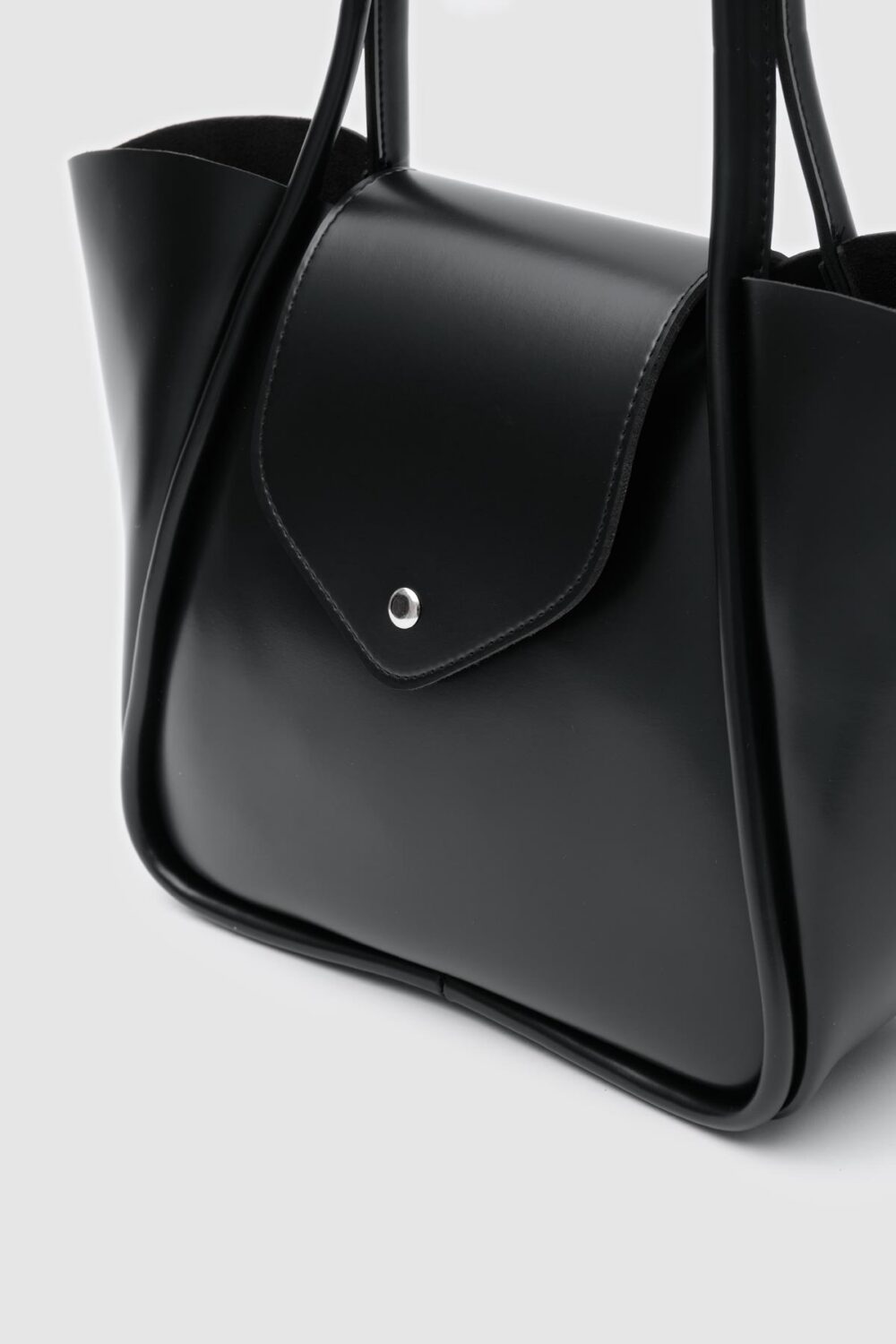 Petra Noire + Purse