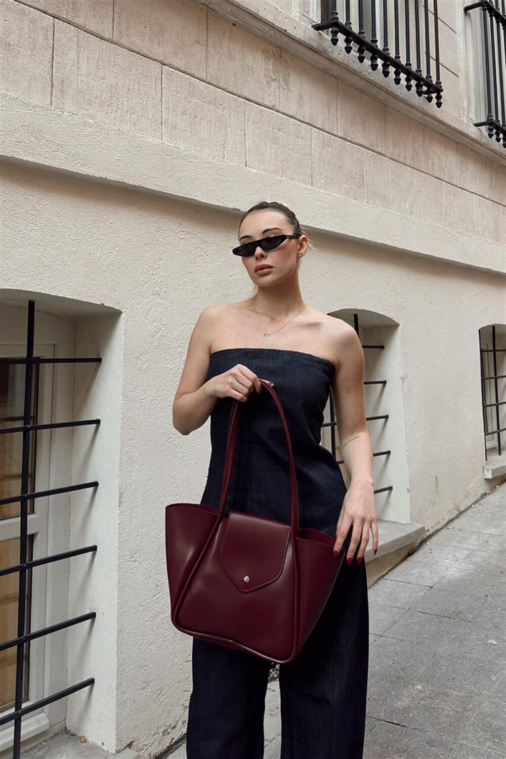 Petra Bordeaux + Purse