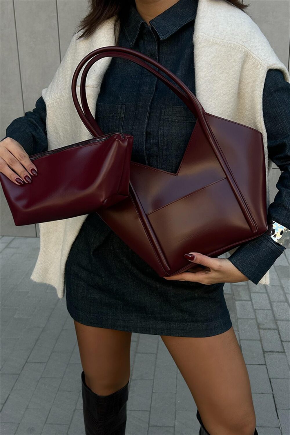 Giza Bordeaux + Purse