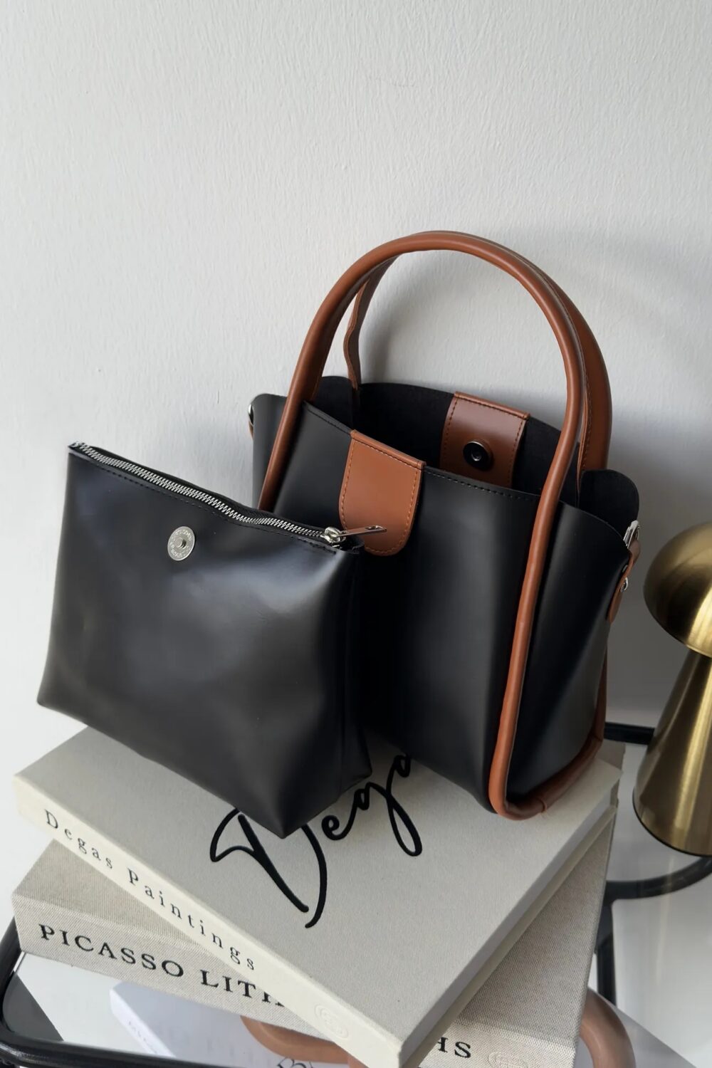 Beca Noire & Camel + Purse