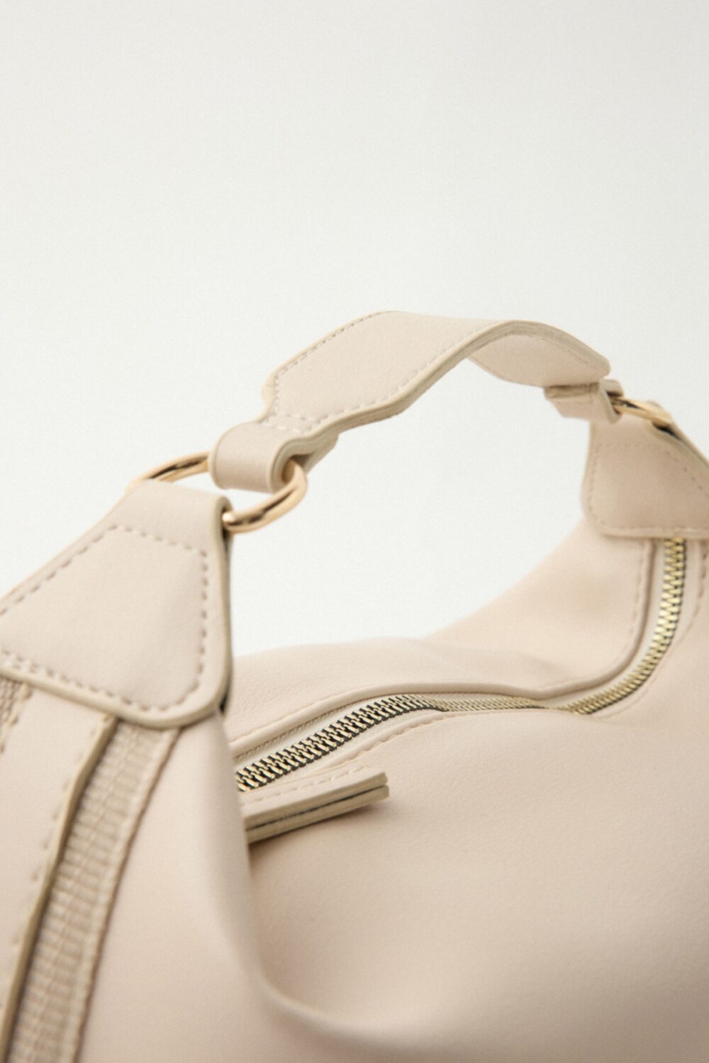Olivia Beige