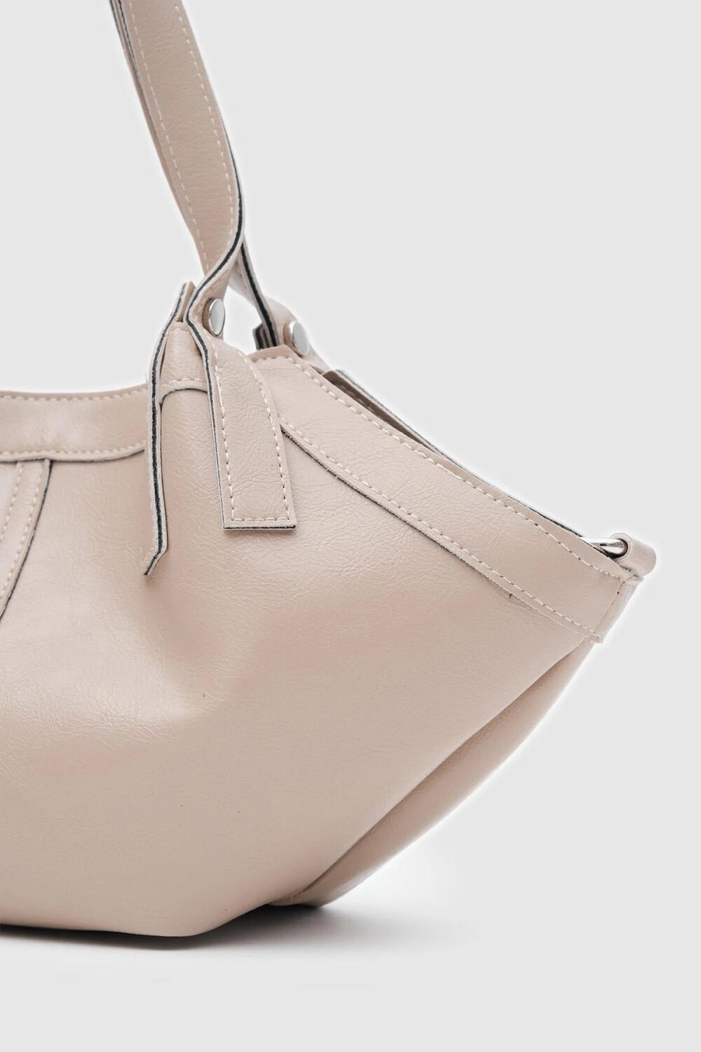 Bomin Beige