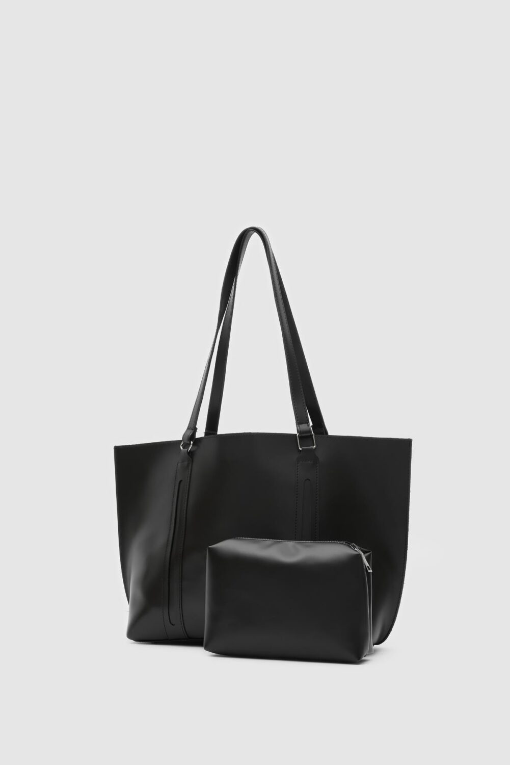Kylie Noire + Trousse