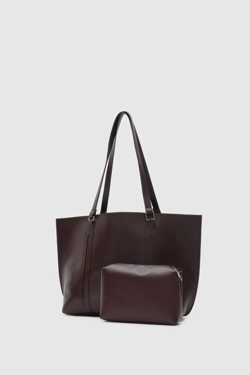 Kylie Marron + Trousse