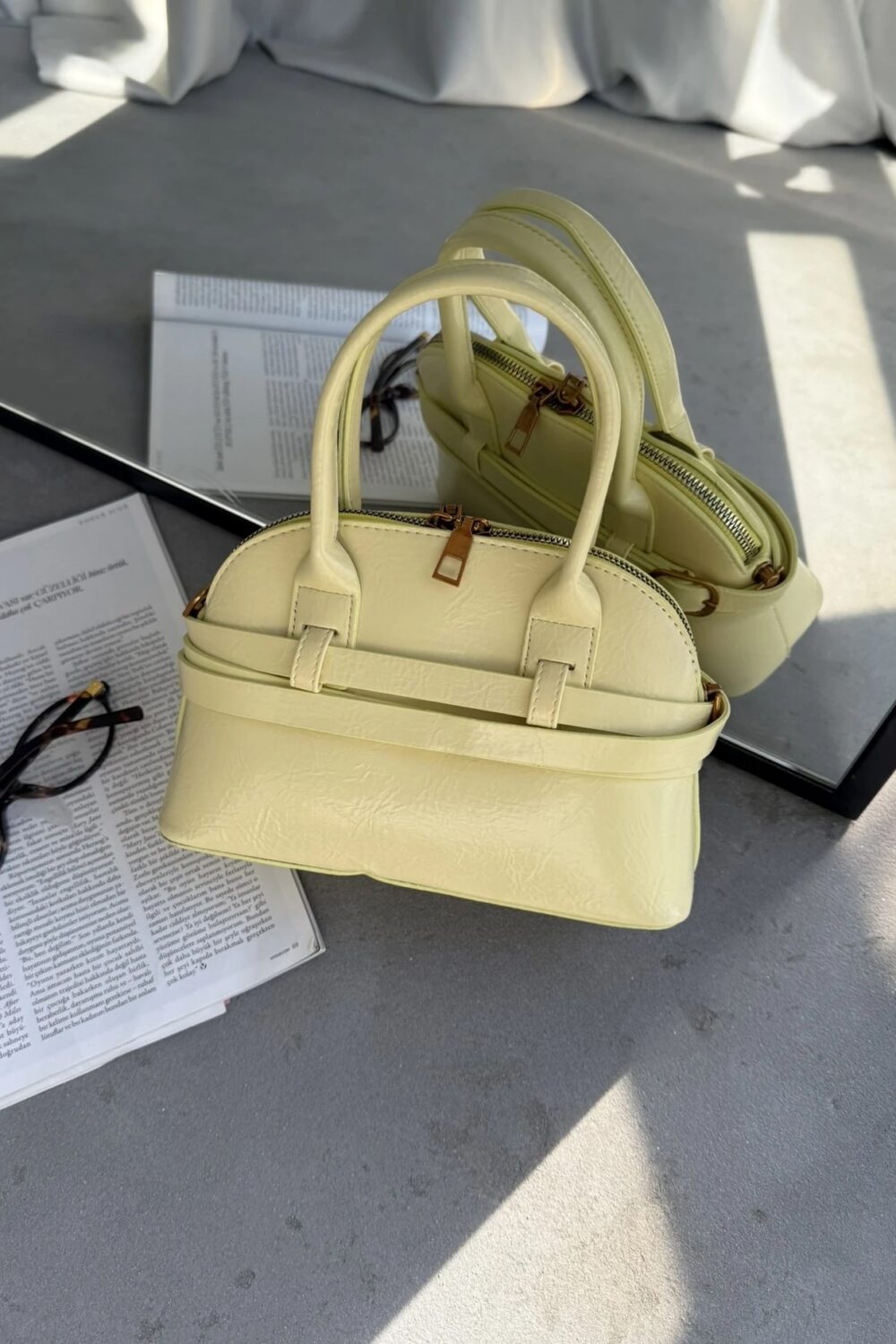 Lisbon Butter Yellow