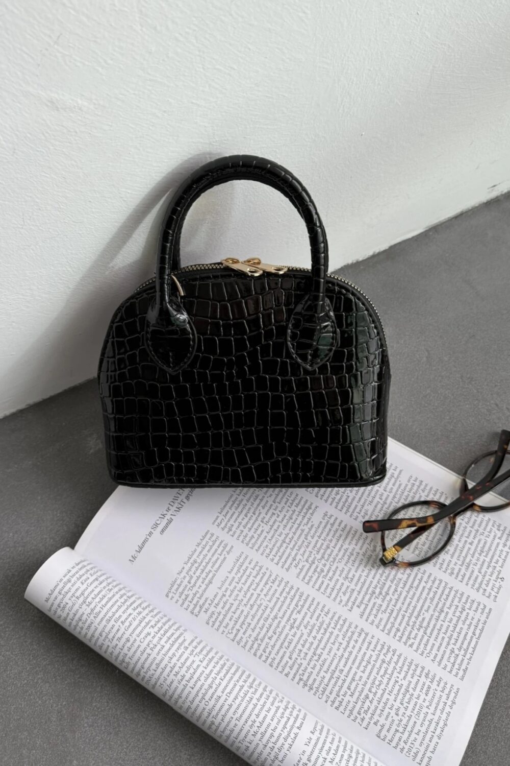 Darla Patterned Black