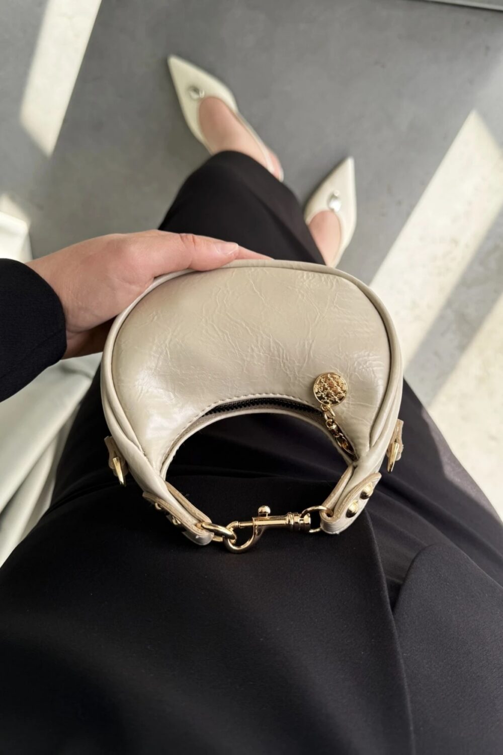 Moon Nude Mini