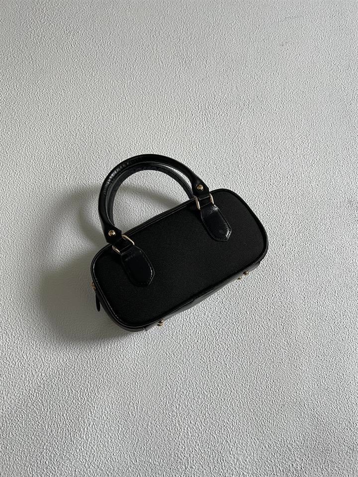Freya Full Black
