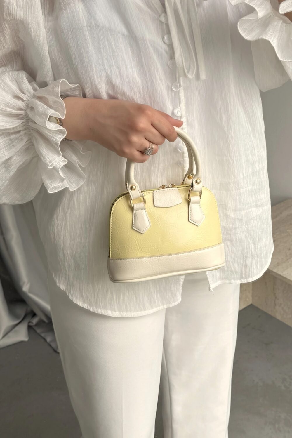 Coco Butter Yellow & Beige
