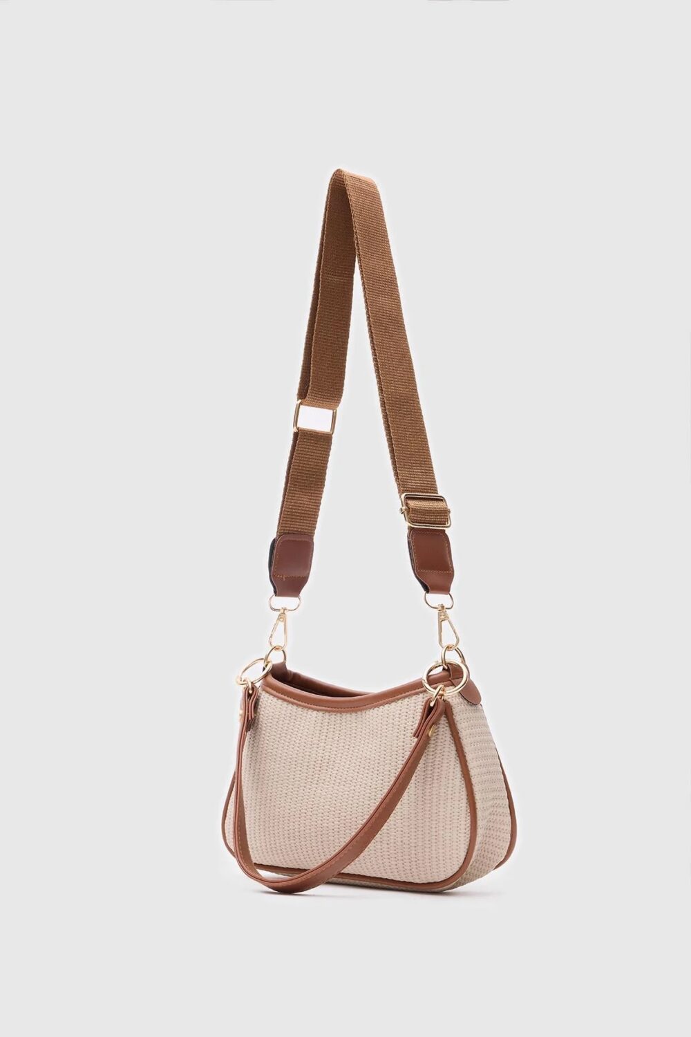 Voi Canvas Camel