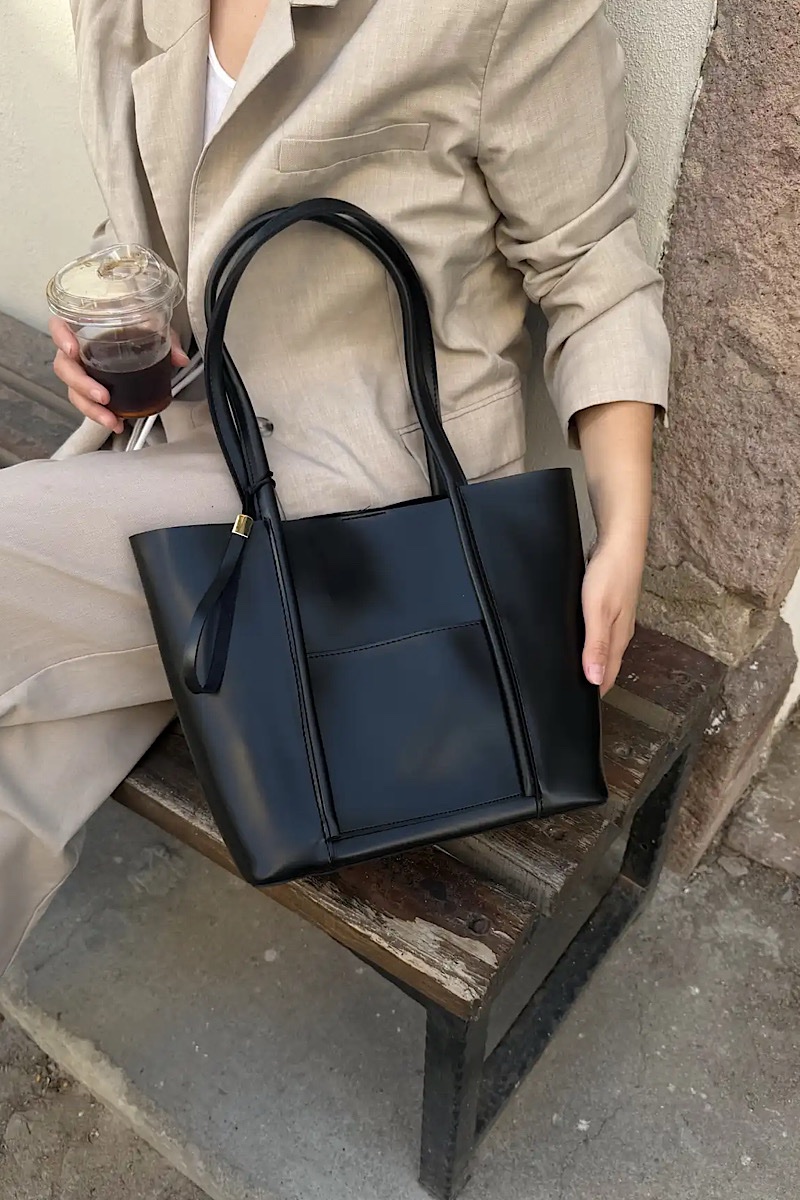 Jade Noire + Purse