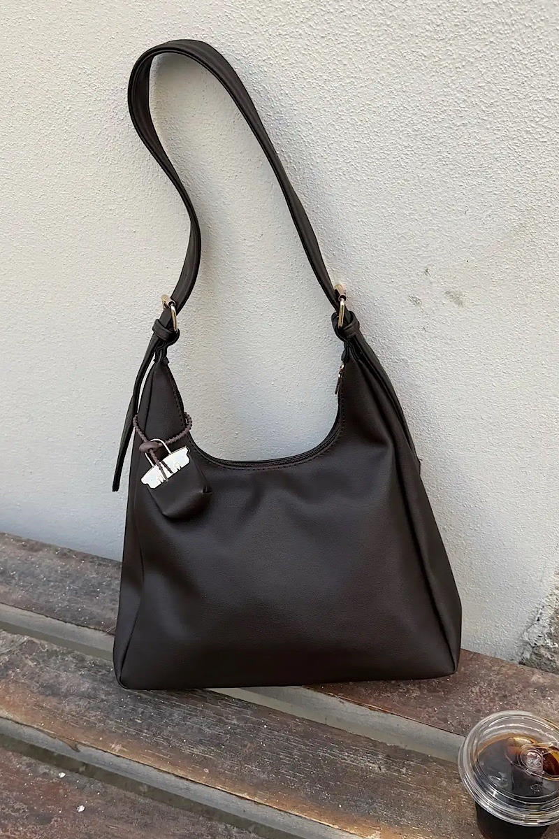 Onyx Marron + Charm