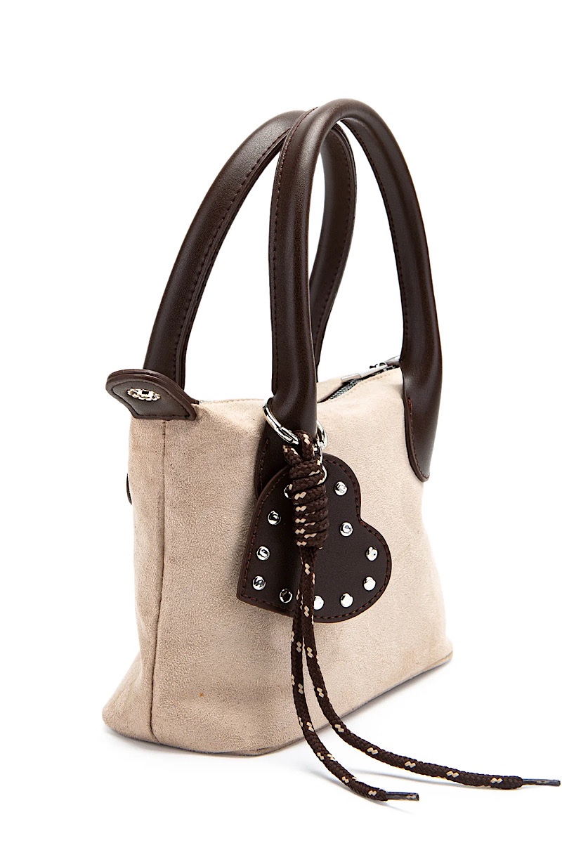 Jolie Beige + Charm