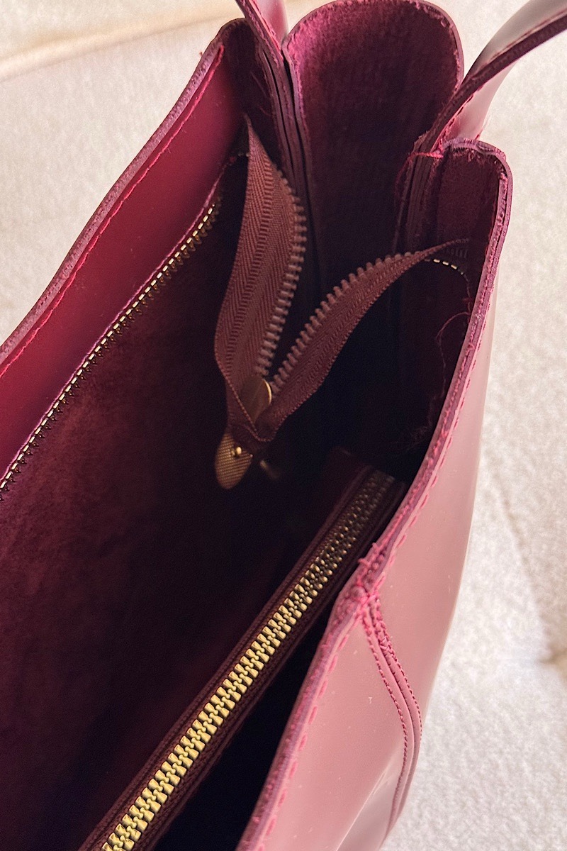 Moscow Moyen Bordeaux + Purse