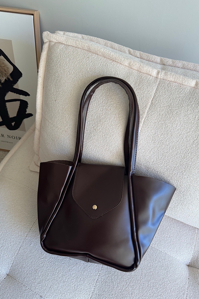 Petra Marron + Purse