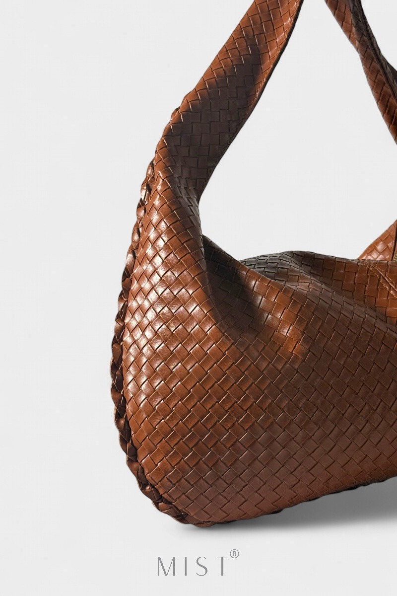 Sandy Large Woven Camel