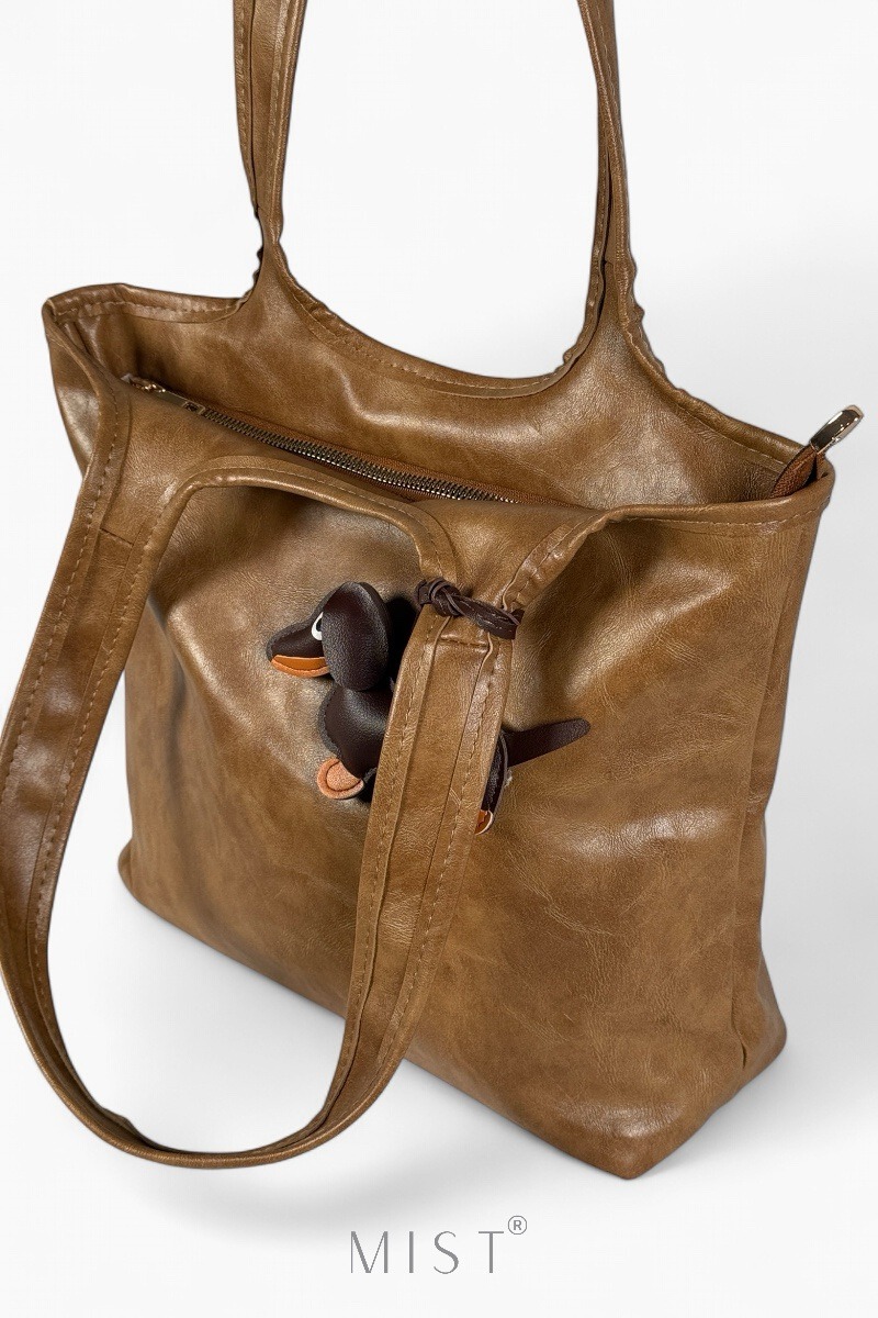 Tomm Nude + Charm
