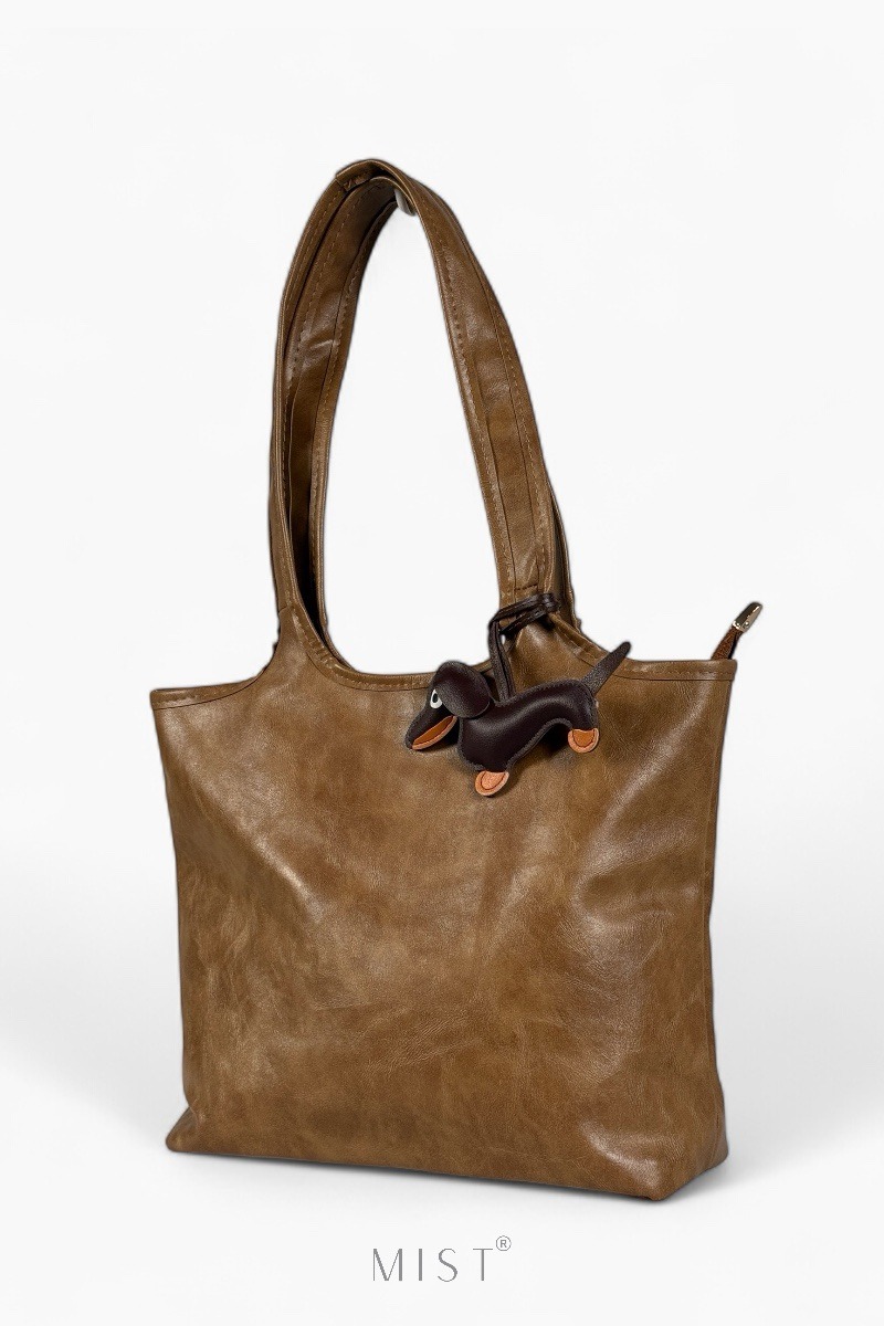 Tomm Nude + Charm