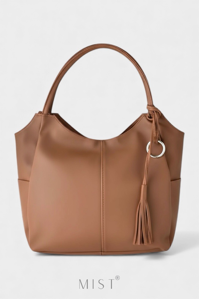 Mirabel Camel