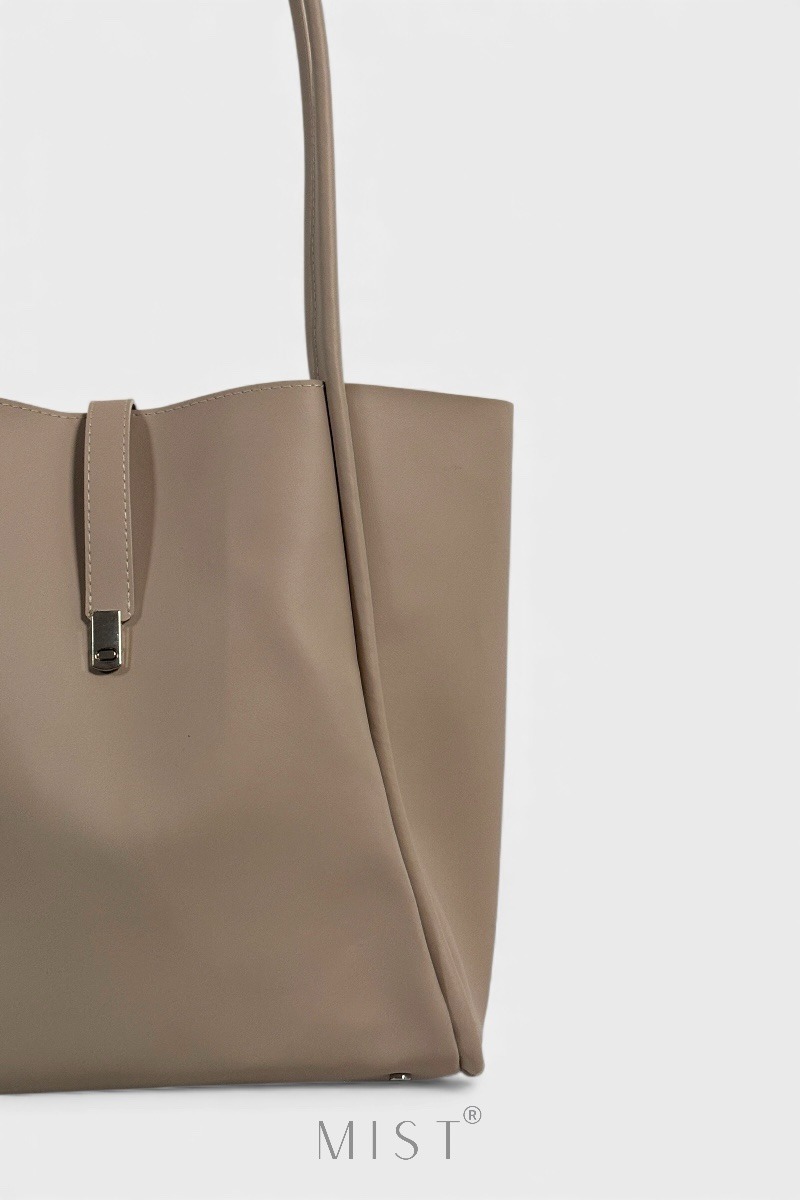 Chester Beige + Purse