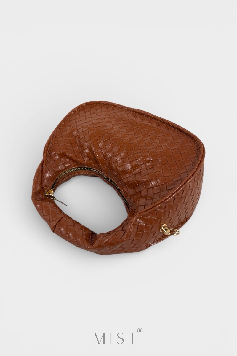 Laucia Camel
