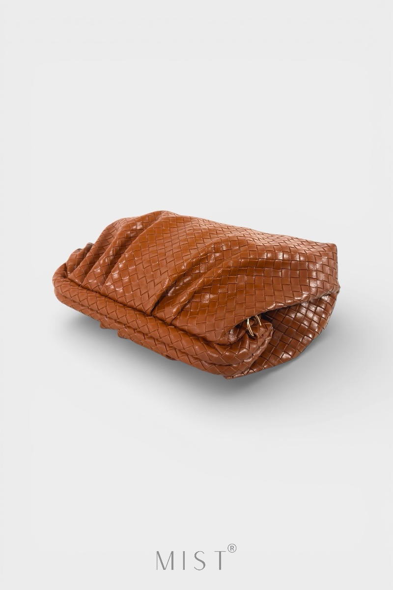 Kendal Clutch Camel